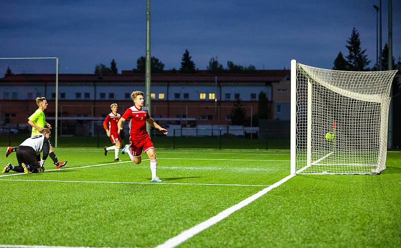 9. kolo I. A třídy: SK Petřín Plzeň B - TJ Start Luby 5:0.