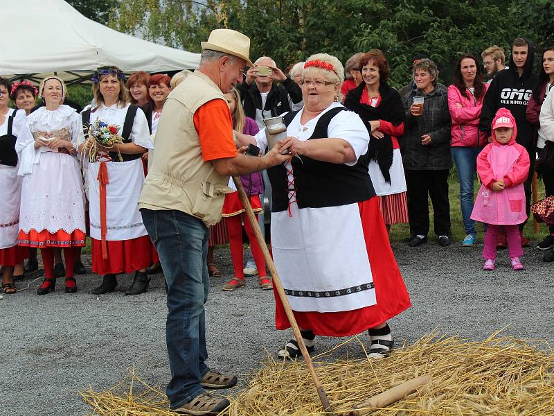 Dožínky ve Velešicích a Pačejově na Klatovsku.