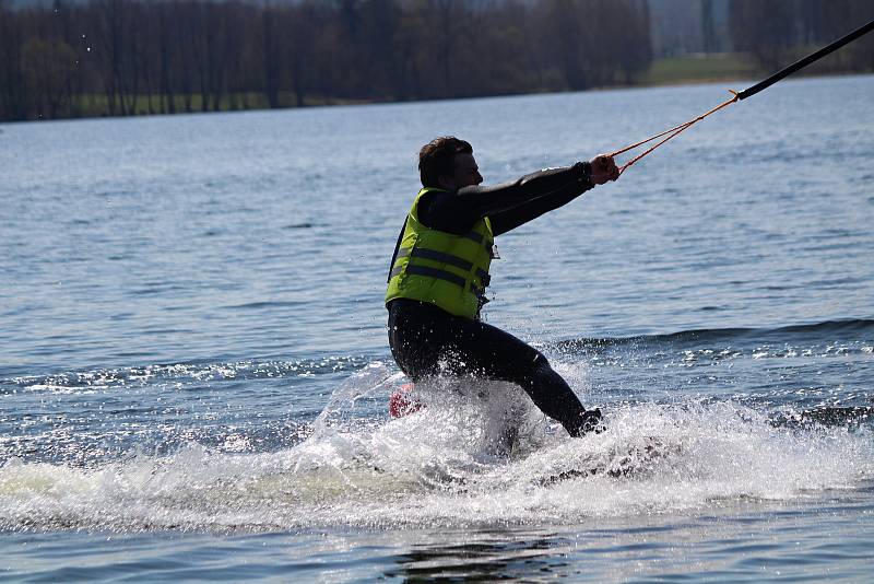 Wakepark v Hnačově.