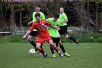 18. kolo I. B třídy (skupina B): Štěnovice - Klatovy B (červení) 3:1.