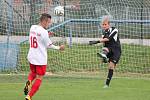 Divize 2016/2017: SK Klatovy 1898 (bílé dresy) - 1. FC Karlovy Vary 1:3