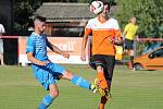 1. B třída 2016/2017: Chanovice (oranžové dresy) - Měčín 1:0