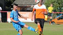 1. B třída 2016/2017: Chanovice (oranžové dresy) - Měčín 1:0