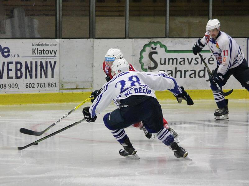 2. liga 2016/2017: SHC Klatovy (červené dresy) - HC Děčín 1:4