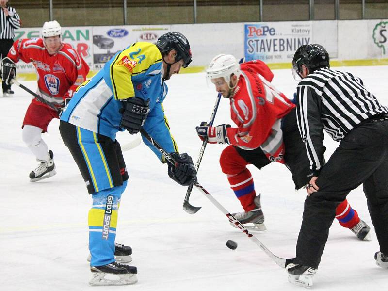 Krajská liga: HC Klatovy (červené dresy) - TJ Apollo Kaznějov 11:1