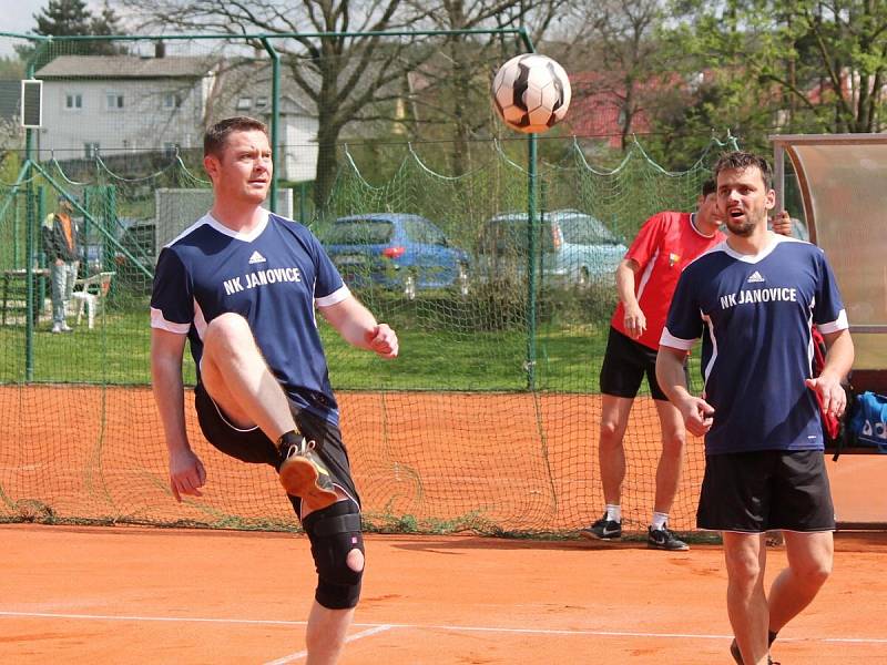 I. liga mužů v nohejbale NK Janovice - START VD Plzeň 6:3.