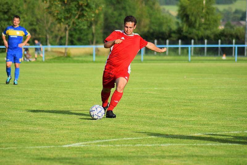 Fotbalisté SK Kovodružstvo Strážov v derniéře porazili Chudenice, vyhráli okresní přebor a radovali se z postupu do I. B třídy.