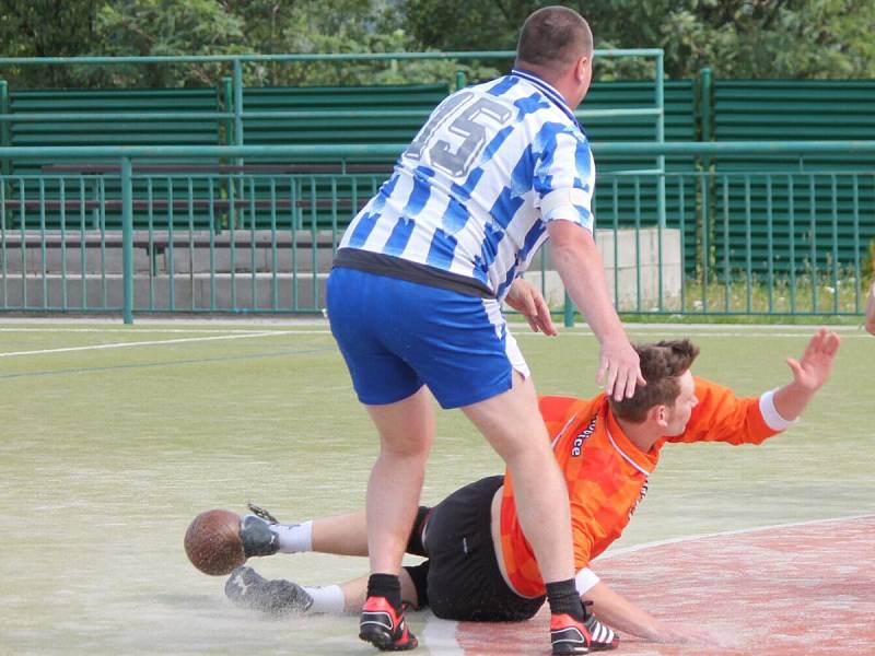 II. liga národní házené Vřeskovice - Litohlavy 16:20.