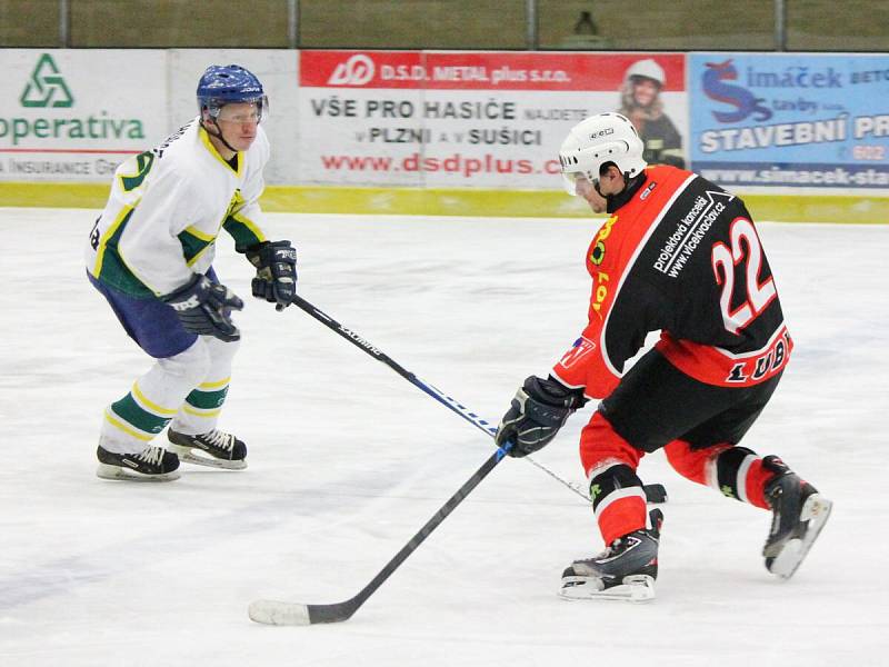 Okresní přebor Strakonicka: Luby (černooranžové dresy) - Drahonice 5:3