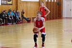 Extraliga starších žáků U15 2017: BK Klatovy (červené dresy) - SAM BŠM Brno 67:78