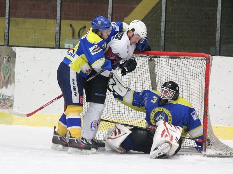 2. liga: SHC Klatovy (bílé dresy) - HC Kobra Praha 8:6