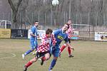 Krajský přebor mužů: Luby (v červeném) - Klatovy 0:3.