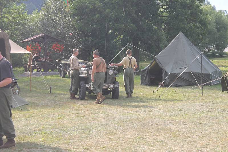 Oslavy 120. výročí založení SDH a sraz rodáků slavili místní po celý víkend v Újezdě u Plánice.