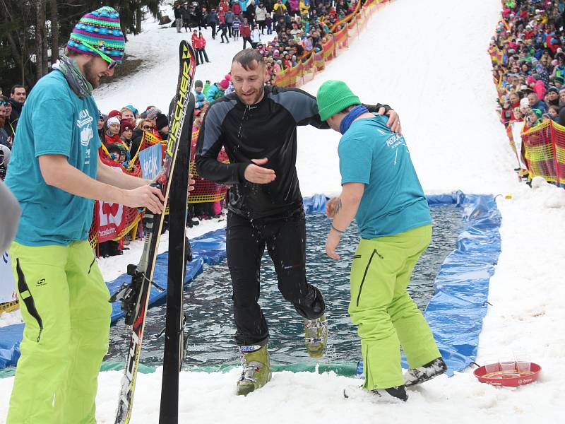 Přejezd přes louži na Špičáku 2017.