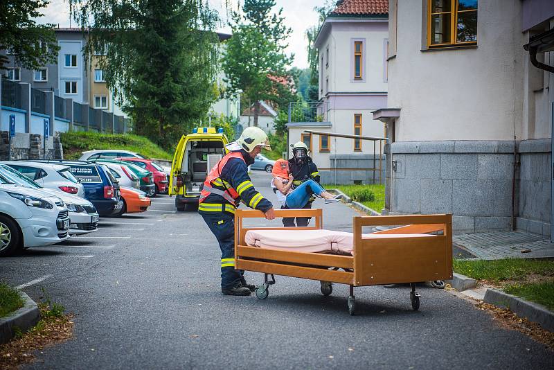 Cvičení IZS v domově pro seniory v Sušici.