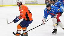 Šumavská liga amatérského hokeje: AHC Vačice (oranžové dresy) - HC 2009 Nýrsko 8:4 