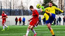 FORTUNA divize A (17. kolo): SK Petřín Plzeň - SENCO Doubravka (žlutí) 0:3.