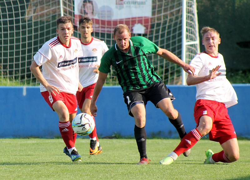 4. kolo divize A: SK Klatovy 1898 - FC Rokycany 2:0 (0:0).