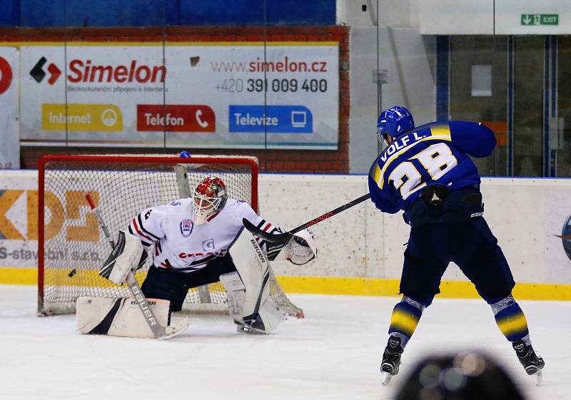 19. kolo: IHC Králové Písek (modří) - SHC Klatovy 8:3.