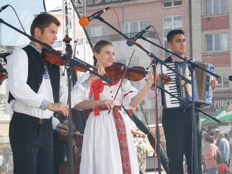 Mezinárodní folklorní festival Klatovy 2015