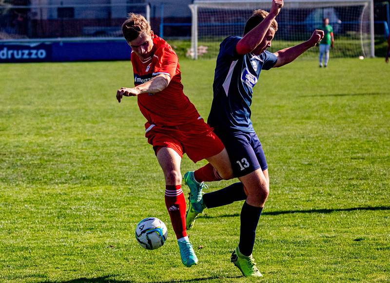 I. B třída: SK Klatovy 1898 B (červení) - Kasejovice 3:1.