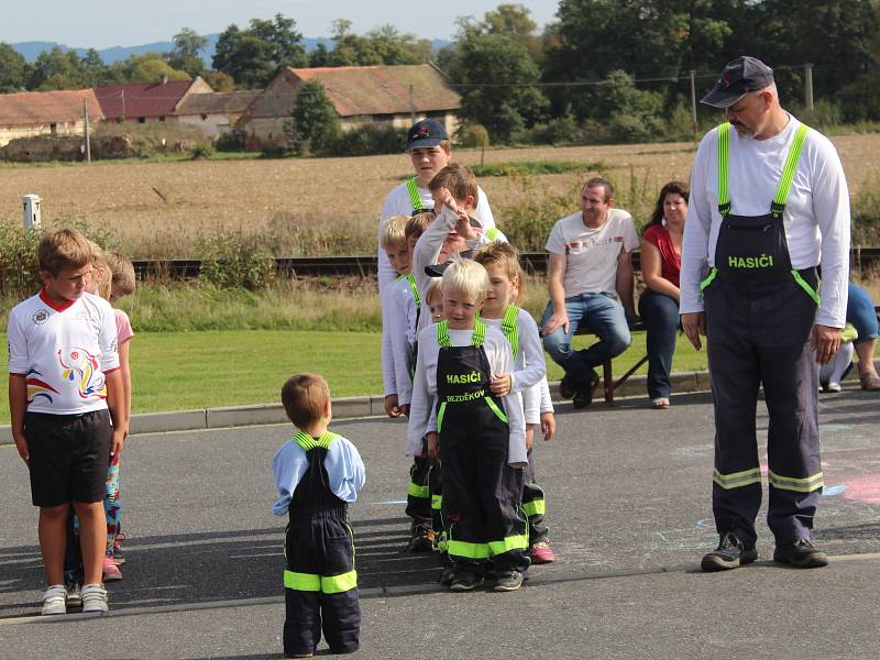 Hasičská soutěž dětí v Bezděkově 2016.