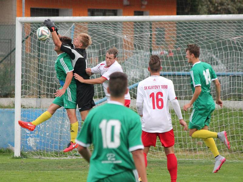 Divize 2016/2017: SK Klatovy 1898 (bílé dresy) - 1. FC Karlovy Vary 1:3