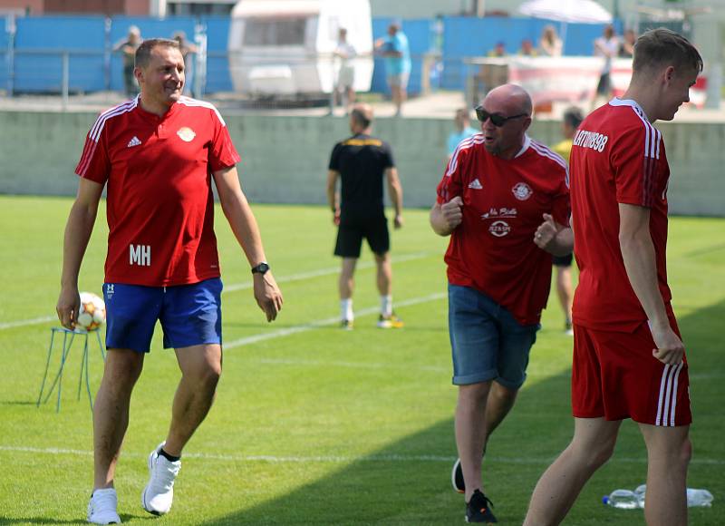 29. kolo FORTUNA divize A: FK ROBSTAV Přeštice - SK Klatovy 1898 3:1 (0:1).