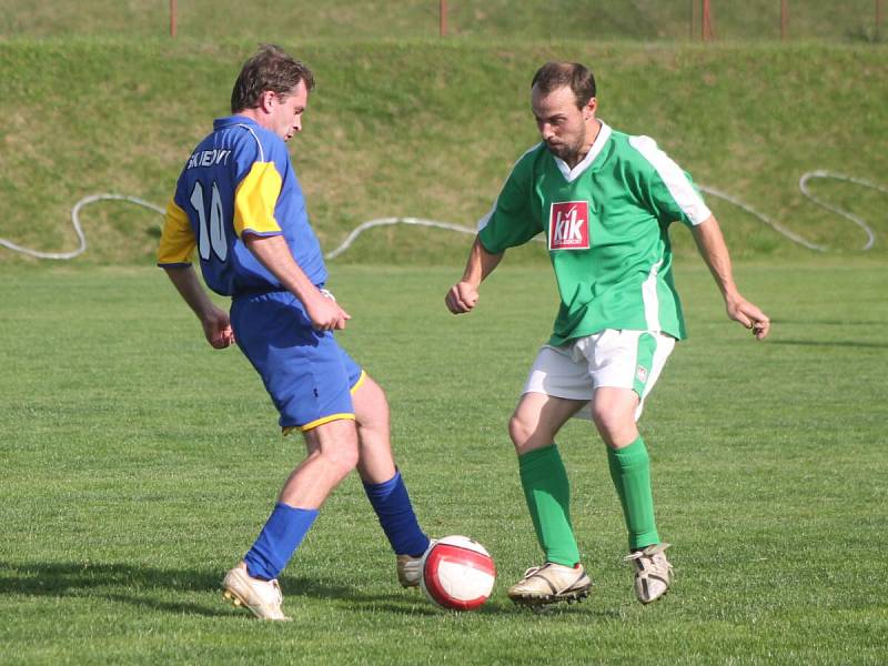 IV. třída, skupina A Ježovy - Dlažov 5:2.