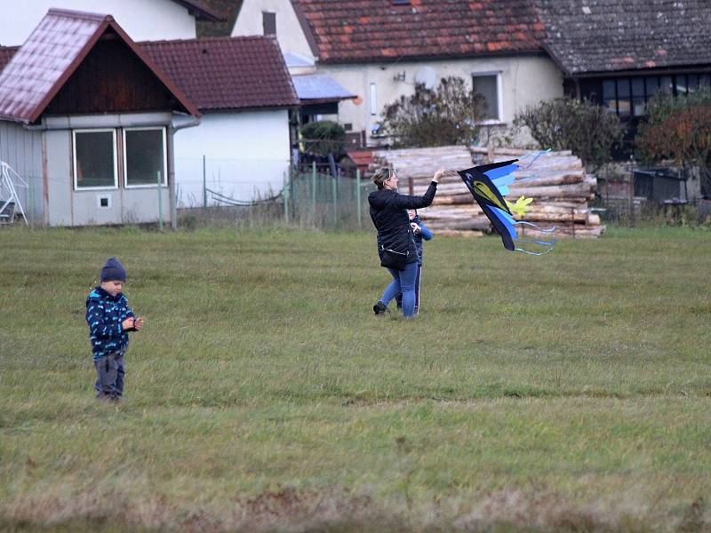 Drakiády v Hrádku u Sušice a v Chanovicích.