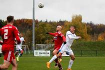 Fotbalisté SK Klatovy 1898 (na snímku hráči v červených dresech) neprožili ideální podzimní část sezony.