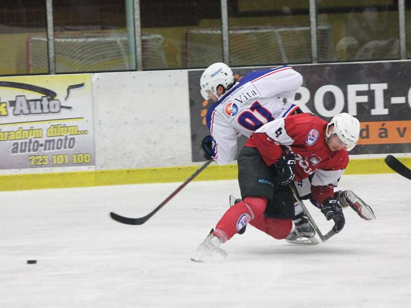 Přípravný zápas 2016: SHC Klatovy (červené dresy) - 1. EV Weiden 7:1