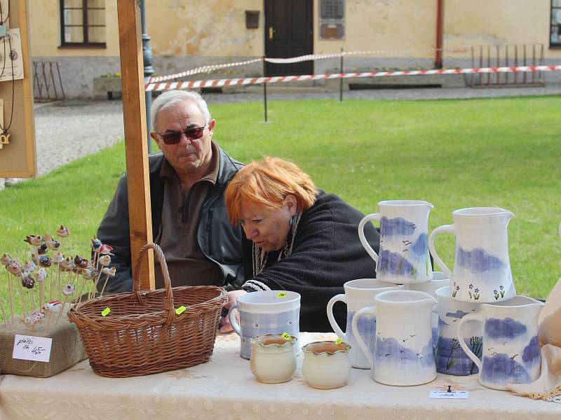 V sobotu 8. dubna se v Horažďovicích konal velikonoční jarmark.