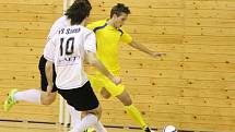 Celostátní liga ve futsalu Trivel Klatovy (ž) - Sádek 2:2.