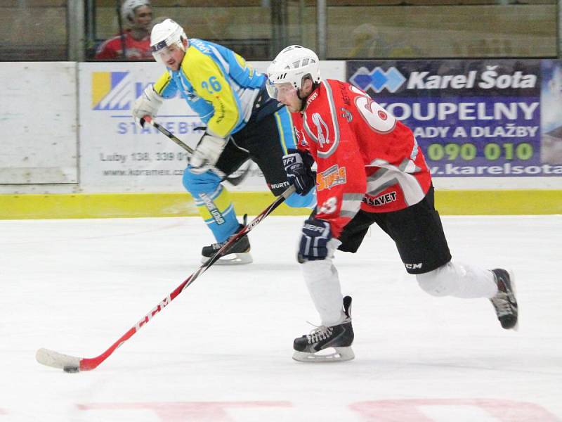 Krajská liga: HC Klatovy (červené dresy) - TJ Apollo Kaznějov 11:1