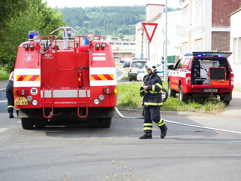 Požár dřevozpracujícího podniku v Klatovech