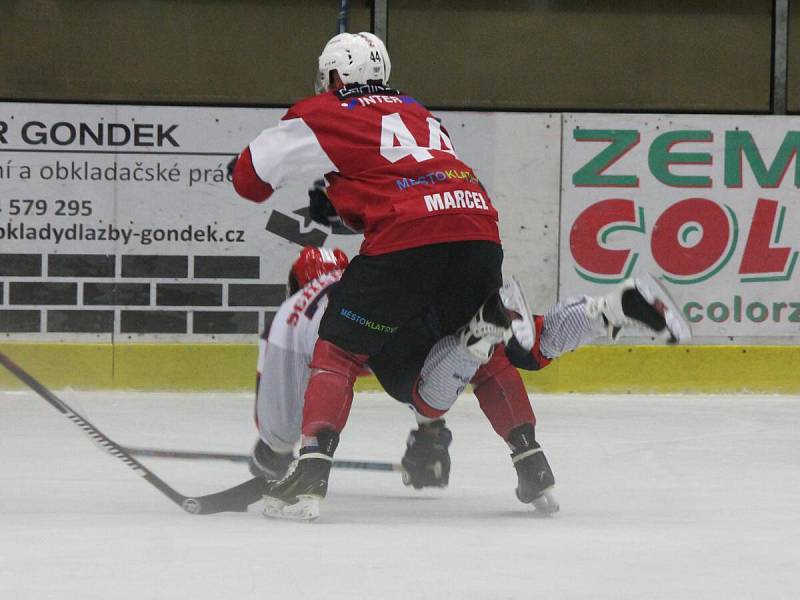 Přípravný zápas 2016: SHC Klatovy (červené dresy) - Deggendorfer SC 5:4