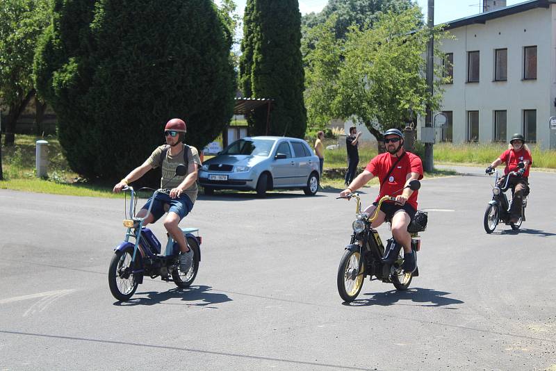 Sraz Babett v Hoštičkách 2020.