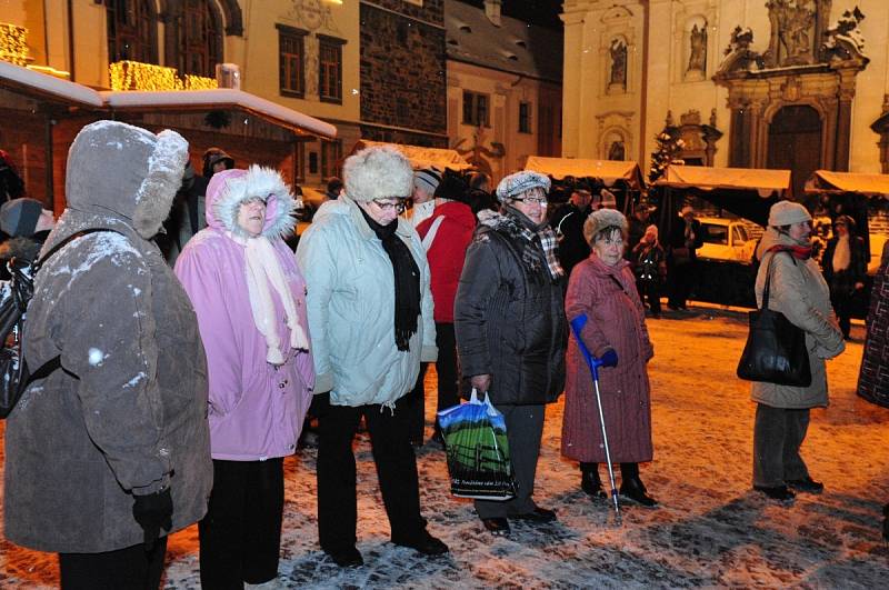 Zpívání koled s Českým rozhlasem v Klatovech