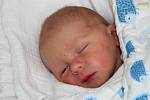 Martin Krahulec z Klatov (3090 g, 49 cm) se narodil v klatovské porodnici 10. června v 10.19 hodin. Rodiče Aneta a Jan přivítali očekávaného prvorozeného syna na světě společně.