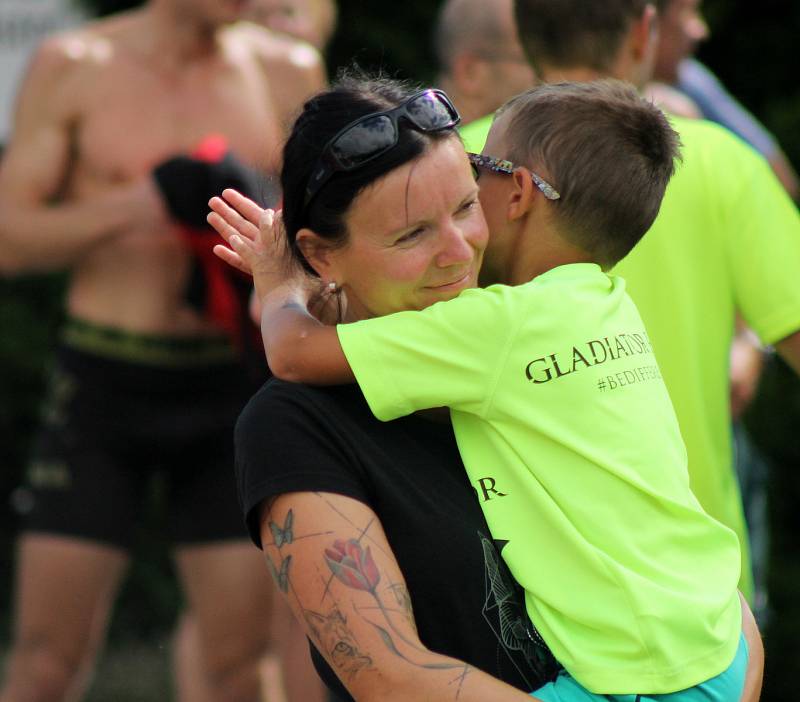 Fotogalerie ze srpnového 16. ročníku běhu Přes Vorlíky, který je stejně jako Běh Rajským údolím součástí okresního seriálu běhů mimo dráhu.