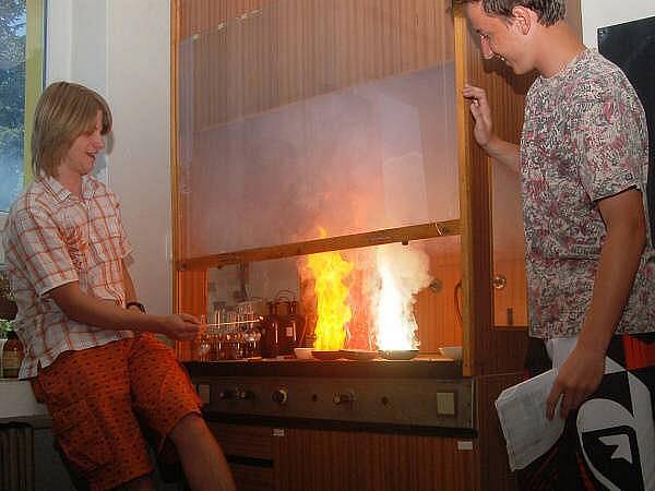 Sto let chemie na klatovském gymnáziu