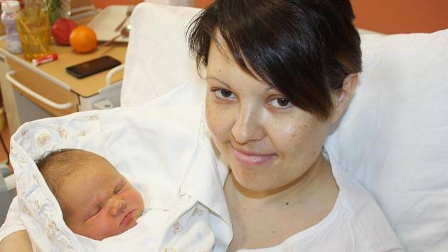 Filip Mašek z Klatov (4460 gramů, 53 cm) se narodil v klatovské porodnici 3. května v 19.25 hodin. Rodiče Petra a Martin věděli dopředu, že jejich prvorozené miminko bude chlapeček.