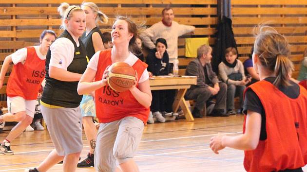 Okresní finále v basketbalu středních škol a učilišť dívek