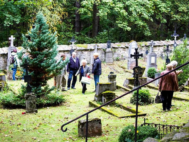 Požehnání sochy sv. Mořice na Mouřenci