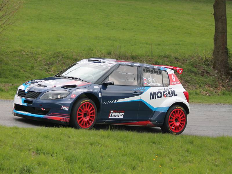 Testování Škody Fabia S2000 před Rallye Šumava s pilotem Janem Černým.