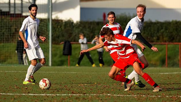 FC Švihov (červenobílé dresy), archivní snímek.