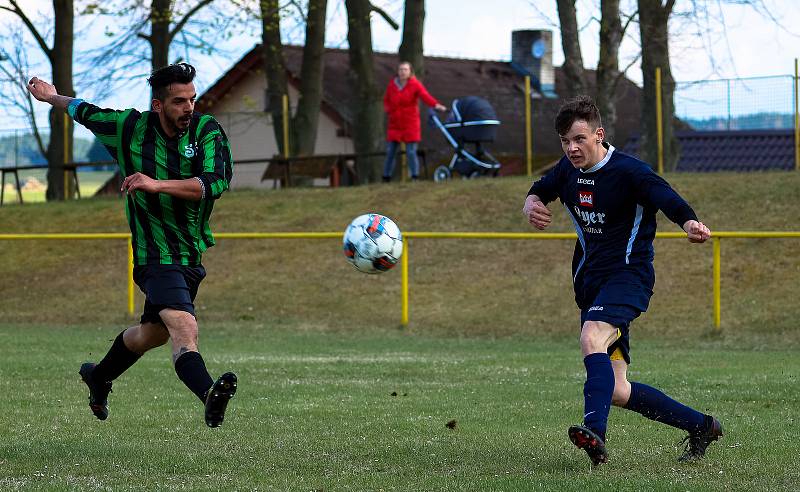 15. kolo OPM: TJ Nezamyslice (modří) - Kašperské Hory 2:2 (3:4 PK).