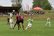 2. kolo I. B třídy (sk. B): FK Svéradice (zelení) - TJ Pfeifer Chanovice 4:1.
