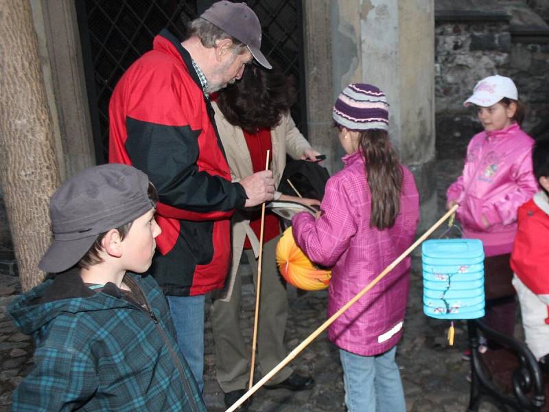 Lampionový průvod a ohňová show v Klatovech